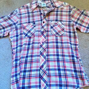 Vintage 70’s Men's Plaid Button down with purple buttons Size M/L  💜 ♥️ 💙